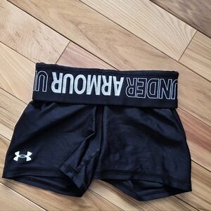 Under Armour Women's Black Shorts- XS
